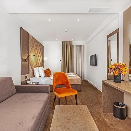 Ub Aqua Park 酒店 4*