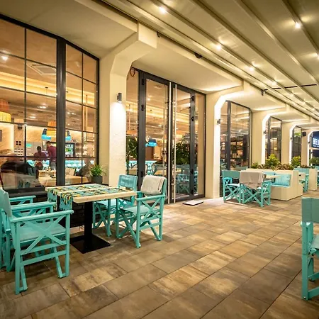 Ub Aqua Park 酒店 4*