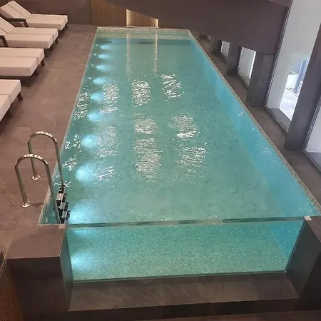 酒店 Ub Aqua Park 4*